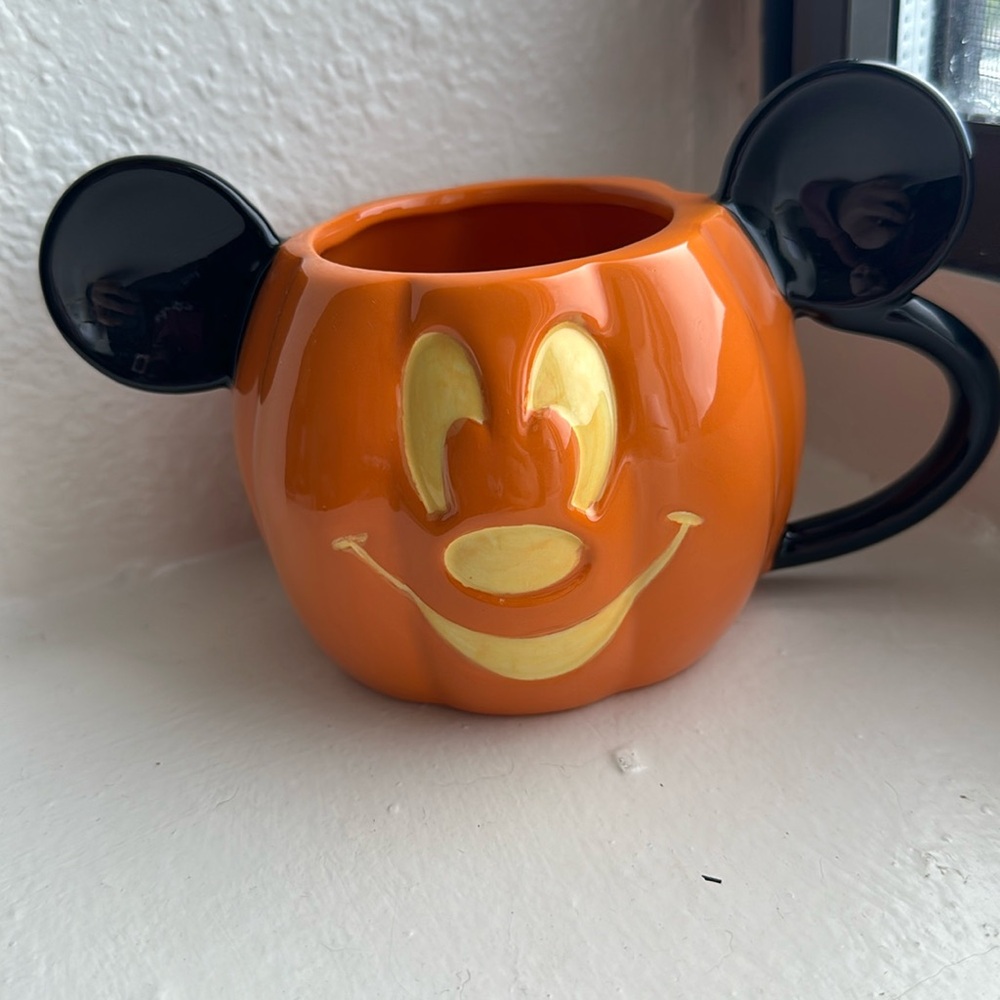 Mickey pumpkin mug Jack o lantern